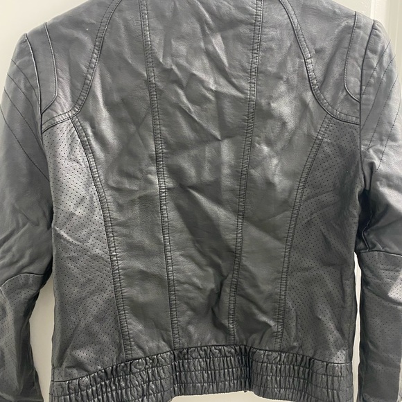 Guess leather jacket - Picture 4 of 4
